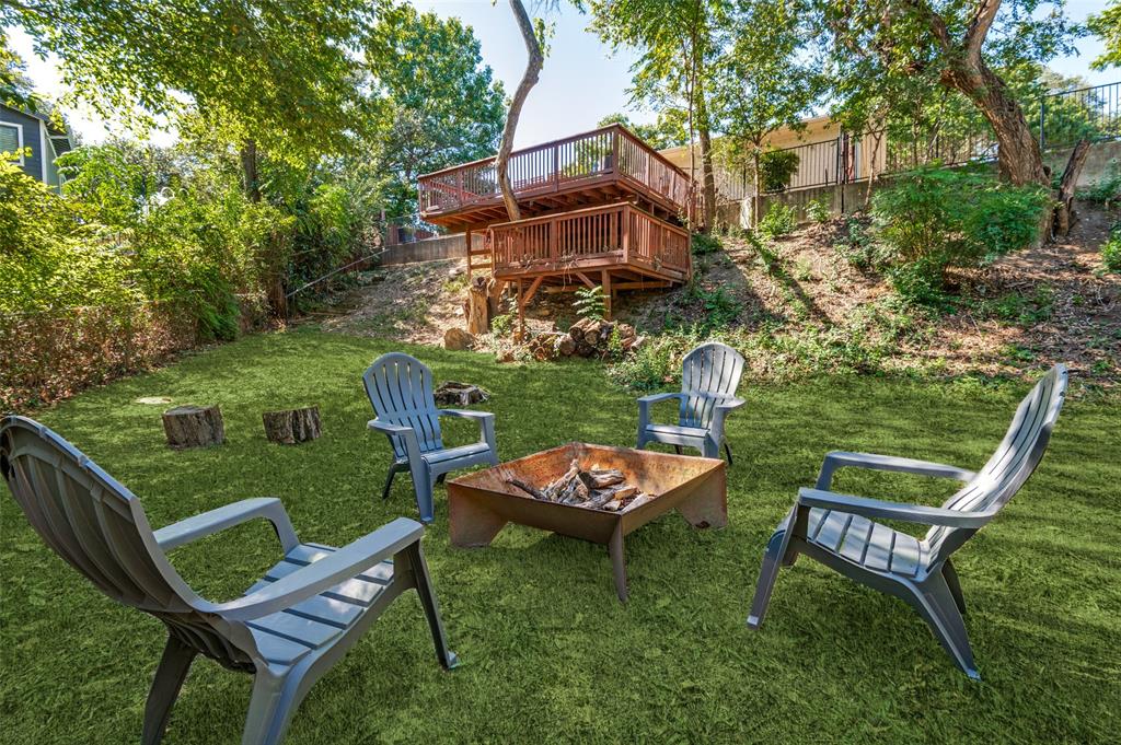 404 Brook Glen Place