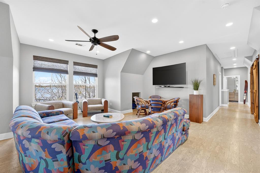 Peninsula - Residential