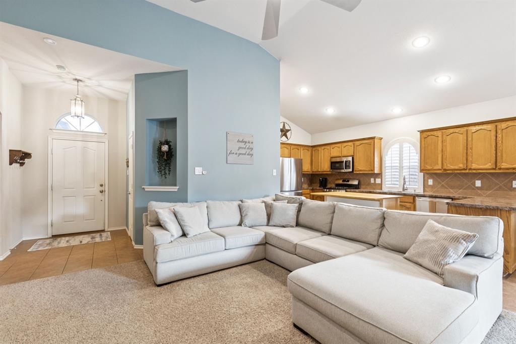 12913 Hurricane Lane