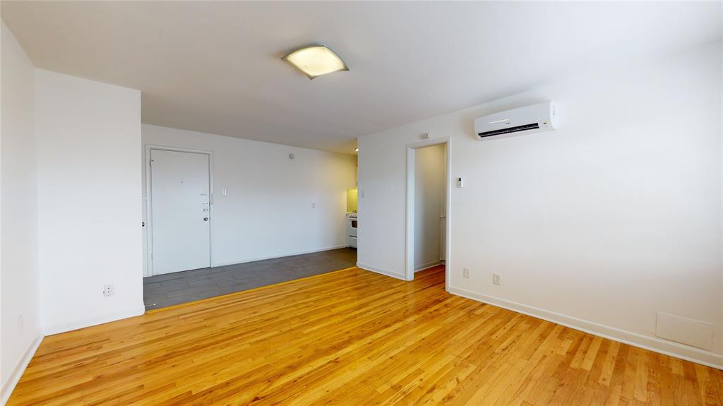 Lakewood Heights - Residential Lease