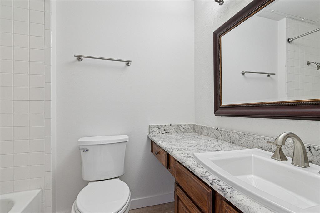 Cobblestone Square - Residential Lease