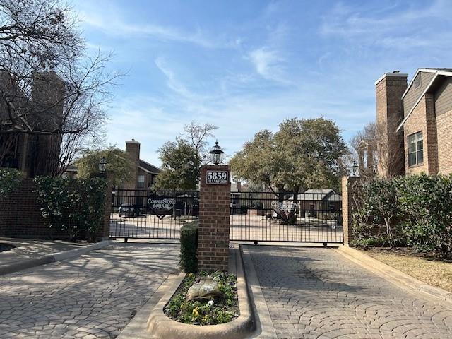 Cobblestone Square - Residential Lease