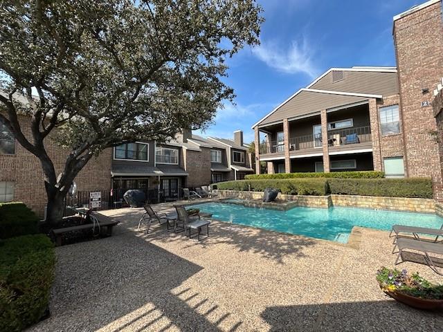 Cobblestone Square - Residential Lease