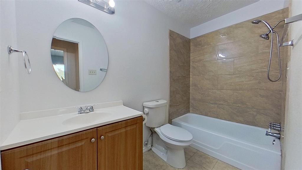 Mountain Creek Twnhs - Residential Lease