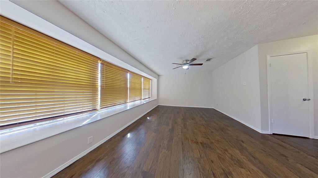 Mountain Creek Twnhs - Residential Lease