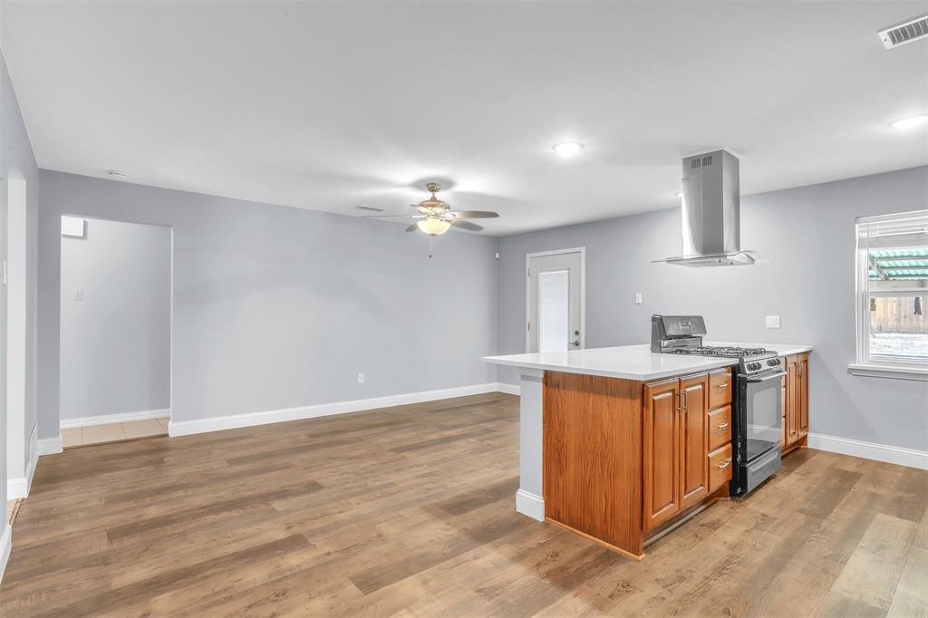 Skyline 04 - Residential