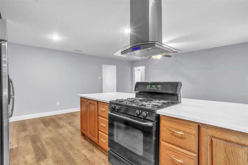 Skyline 04 - Residential