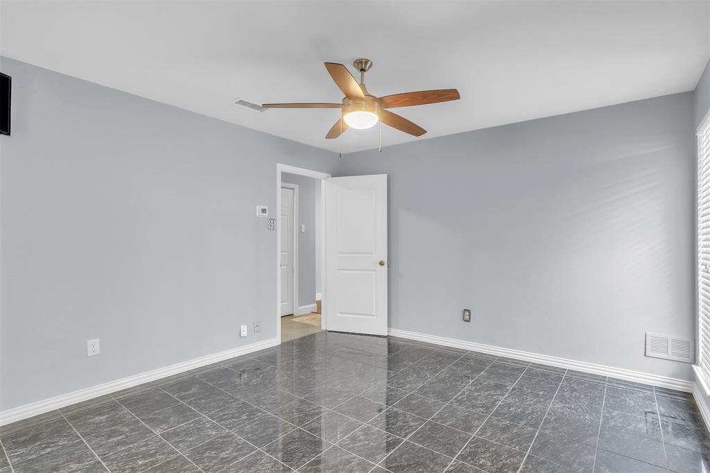 Skyline 04 - Residential