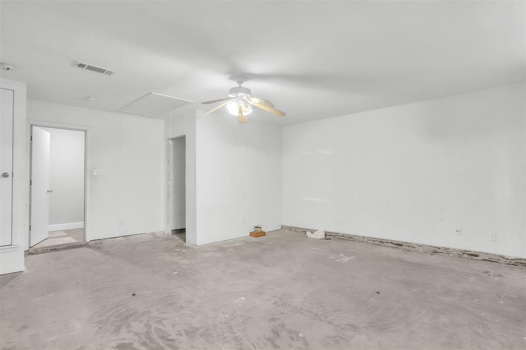 Skyline 04 - Residential