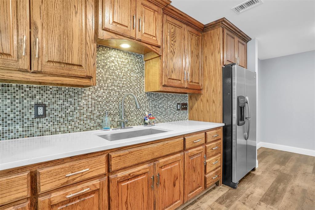 Skyline 04 - Residential