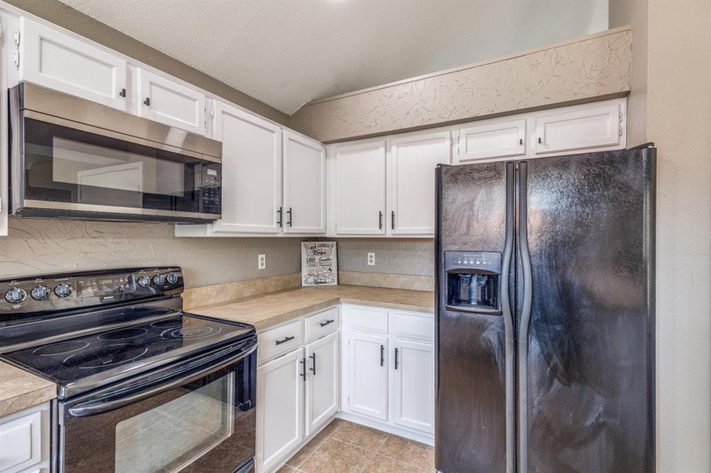 2600 Echo Point Drive