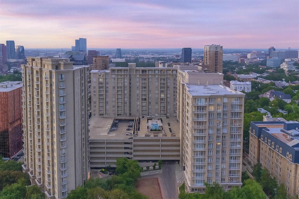 Renaissance On Turtle Creek Condo - Residential