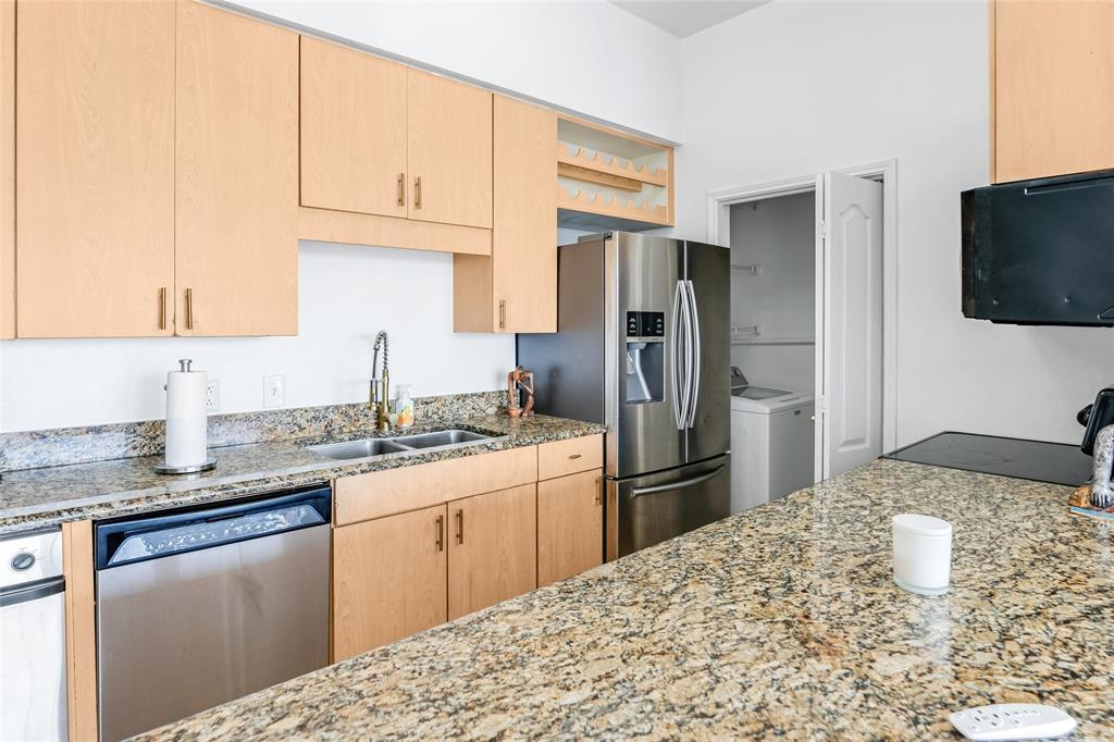 Renaissance On Turtle Creek Condo - Residential