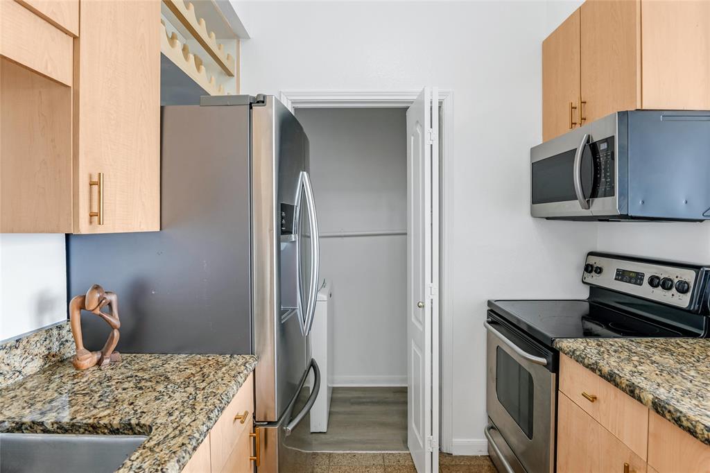3225 Turtle Creek Boulevard 1608