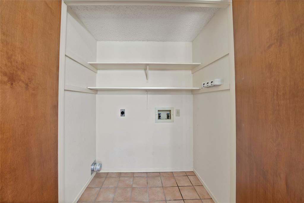 Marks Henry Sub - Residential Income