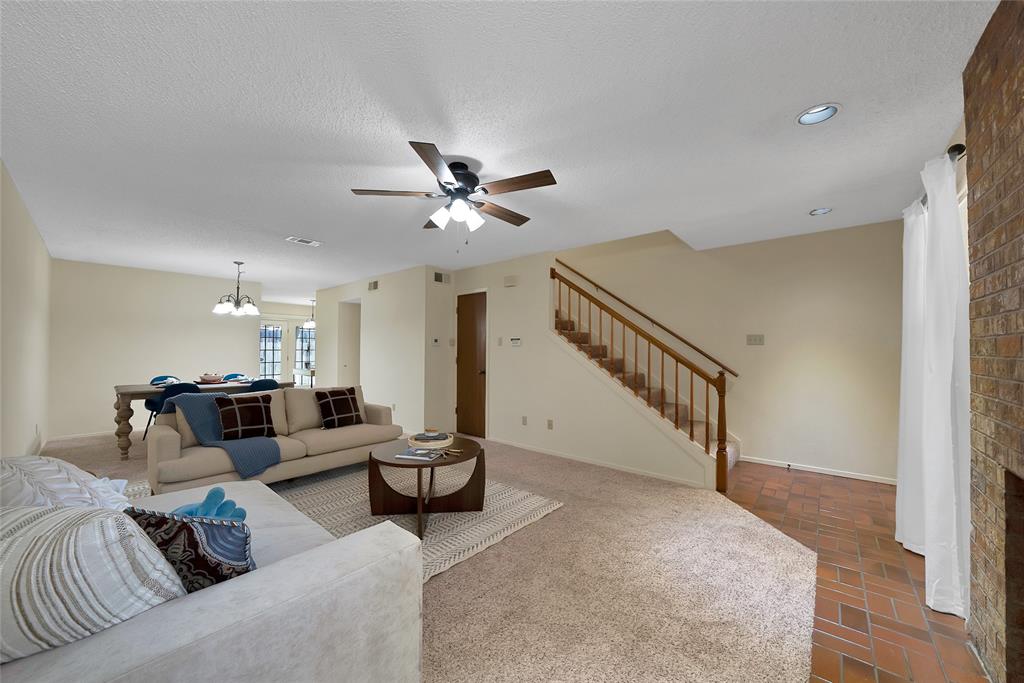 Marks Henry Sub - Residential Income