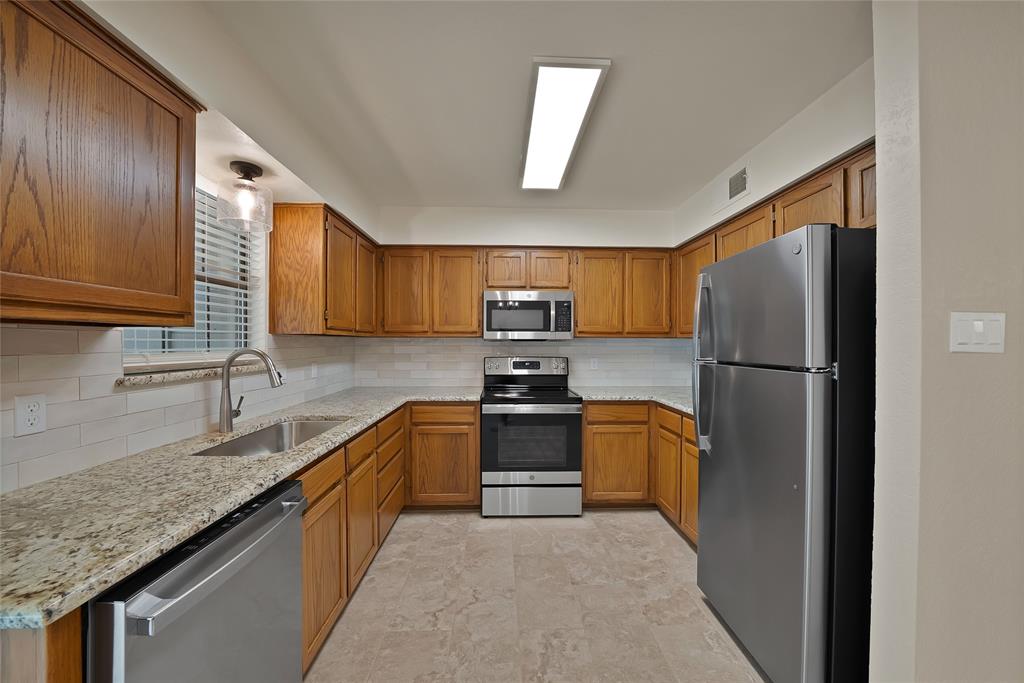 Marks Henry Sub - Residential Income