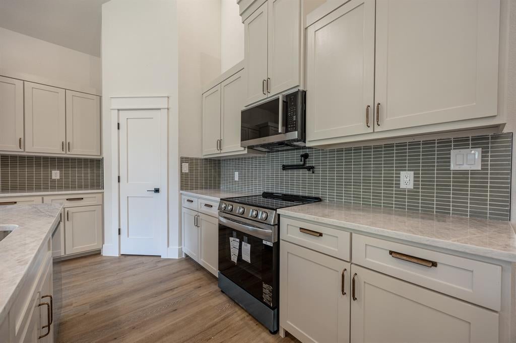 2904 Hiawatha Trail