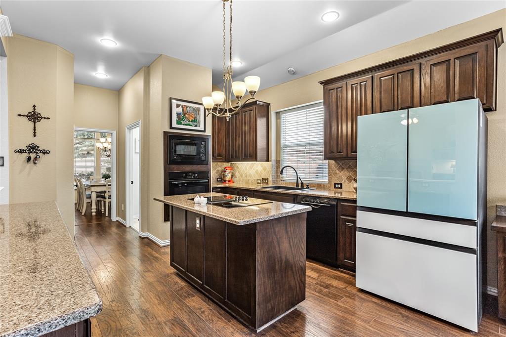 STONEGLEN AT FOSSIL CREEK - Residential