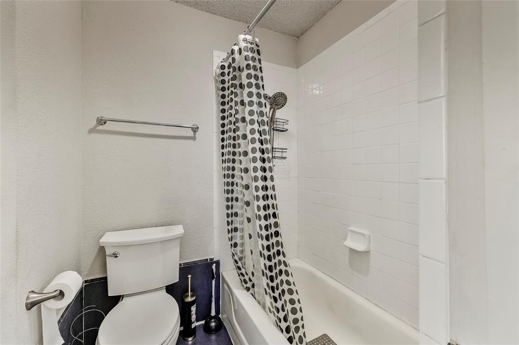 342 W Harwood Road B