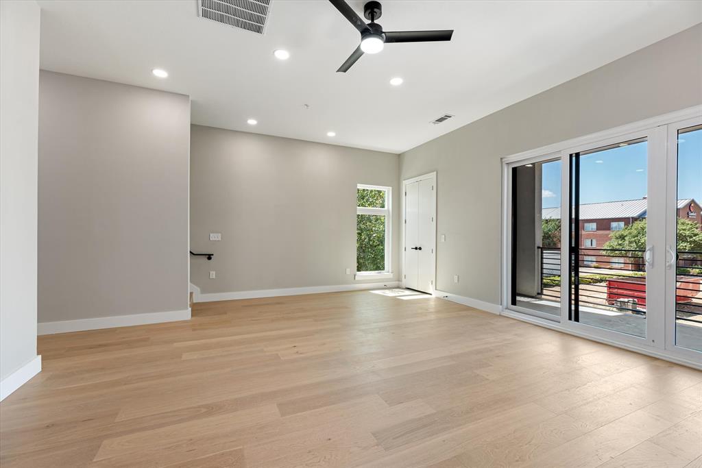 4060 Spring Valley Road 403