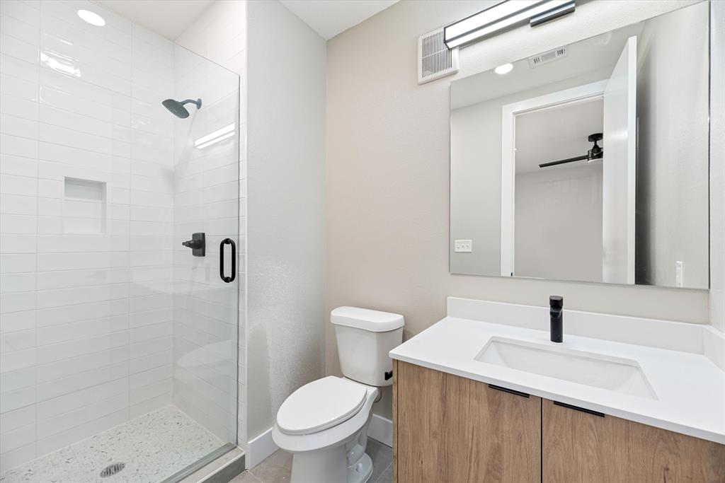 4060 Spring Valley Road 403