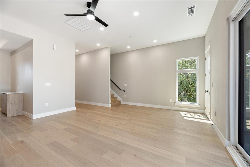 4060 Spring Valley Road 403