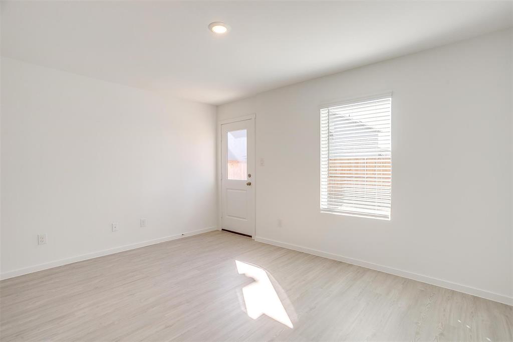 Foree Ranch Ph 2 - Residential Lease