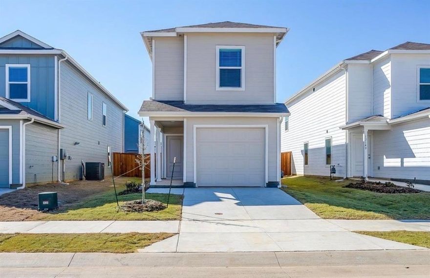 Adorable, BRAND NEW home in the heart of Foree Ranch! Featuring 3 bedrooms, 2.5 bathrooms, and a 2 car garage plus the refrigerator and washer and dryer are INCLUDED!! Right in the community are exclusive amenities, including a baseball field, amphitheater, multiple swimming pools, trails, sport courts and more. Close to 380 and the tollway!