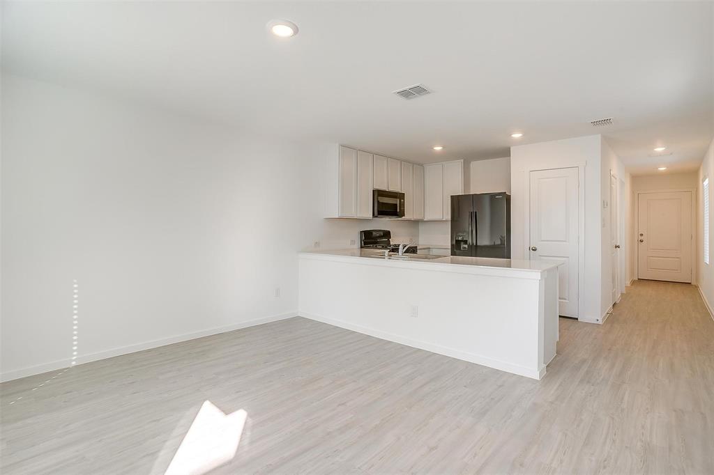 Foree Ranch Ph 2 - Residential Lease