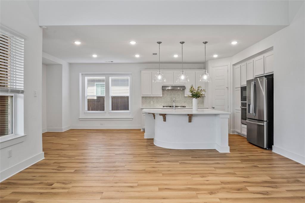 7110 Helena Hill