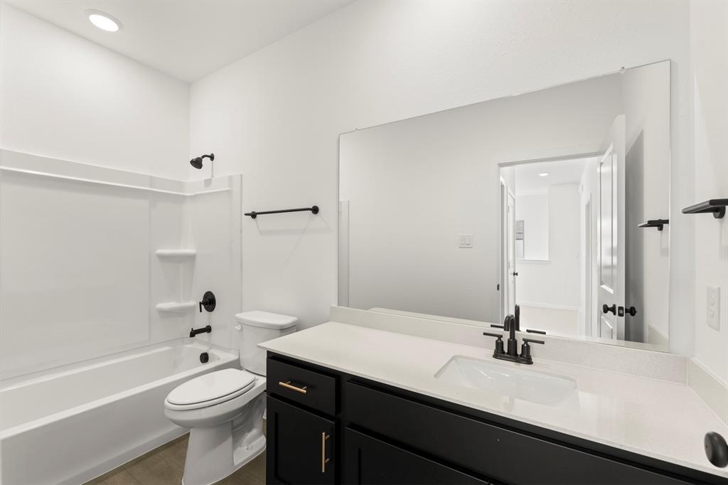 Sereno Oaks at Buckner Terrace - Residential