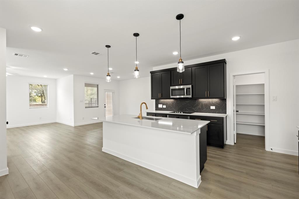 Sereno Oaks at Buckner Terrace - Residential