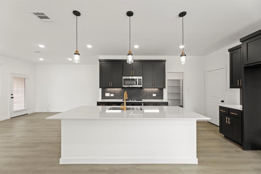 Sereno Oaks at Buckner Terrace - Residential