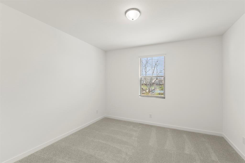 Sereno Oaks at Buckner Terrace - Residential