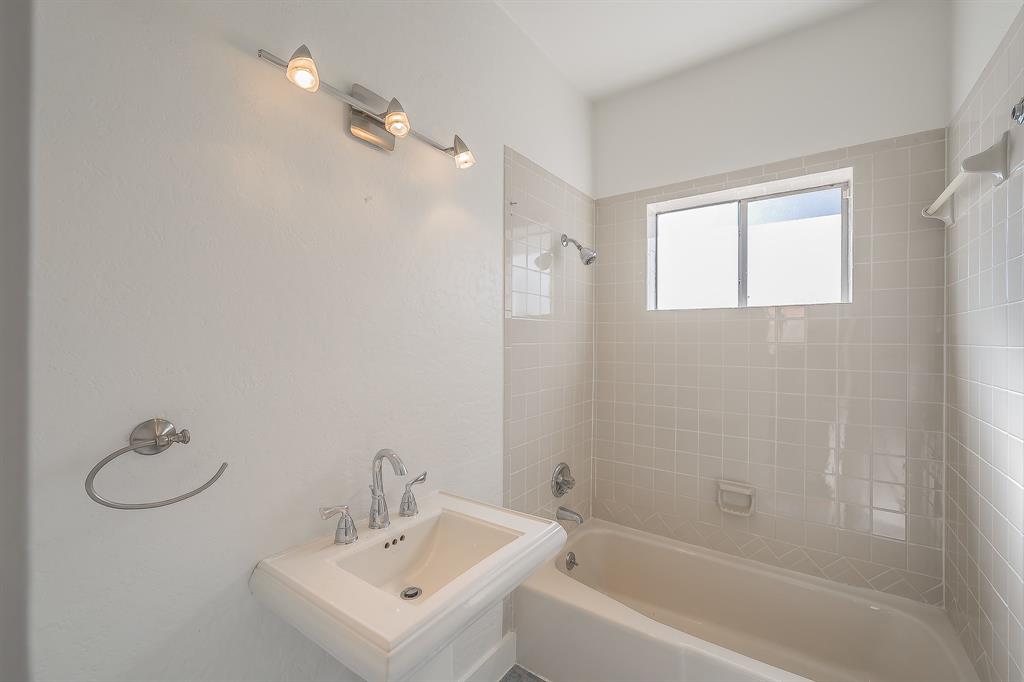 Marks Henry - Residential Lease