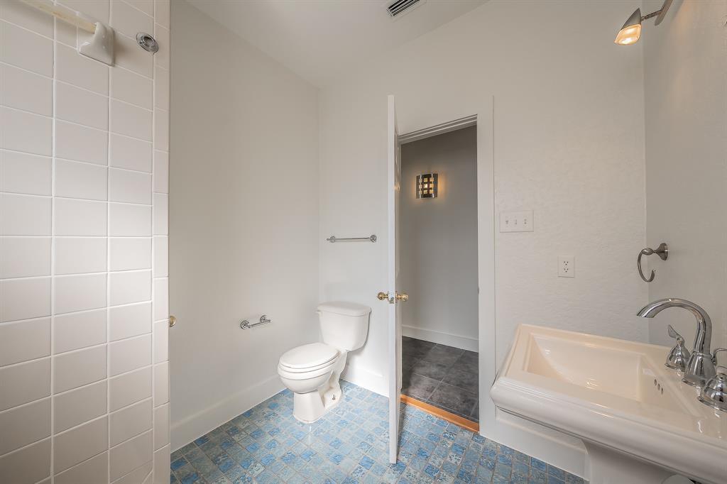 Marks Henry - Residential Lease