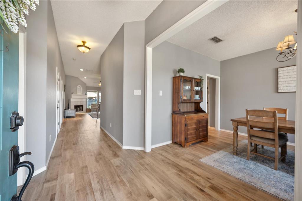4311 Fox Court