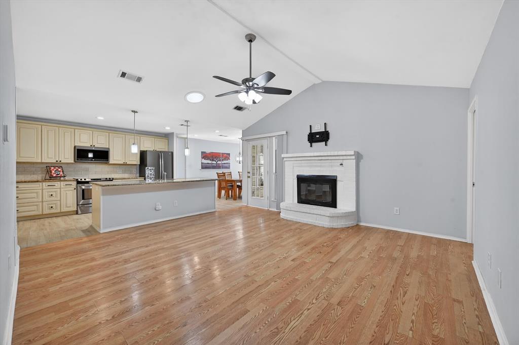 1406 Kynette Drive