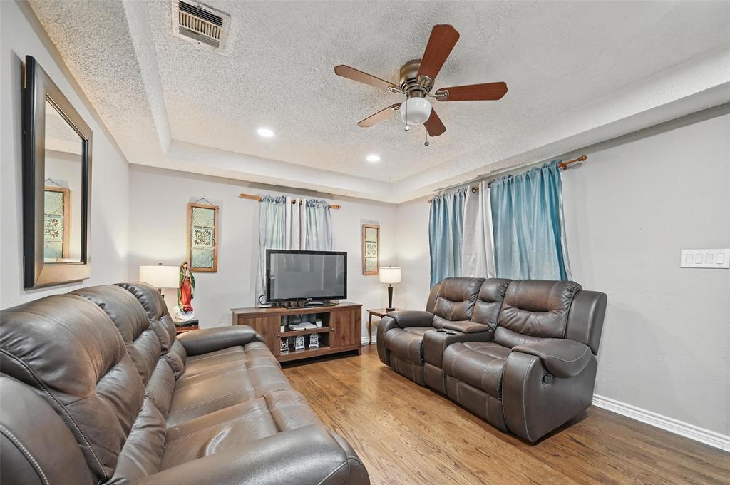 Oak Park Annex - Residential