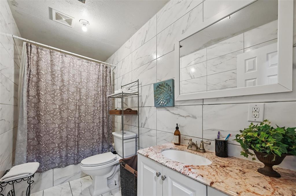 Oak Park Annex - Residential