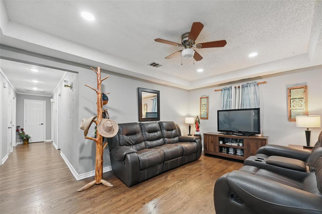 Oak Park Annex - Residential