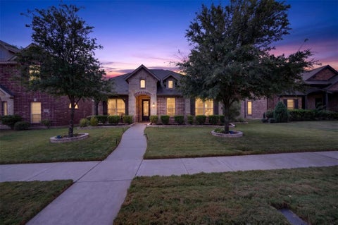 Photo of 108 Crystal Creek Drive, Red Oak, TX 75154 (MLS # 21403403)
