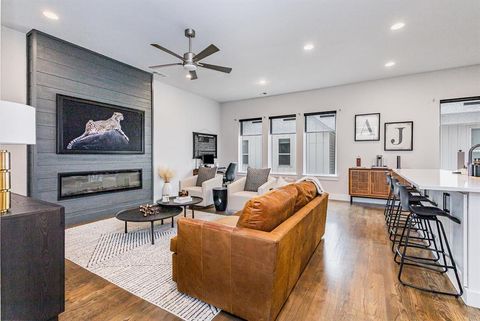 1120 Lavender Ridge Dallas TX 75204