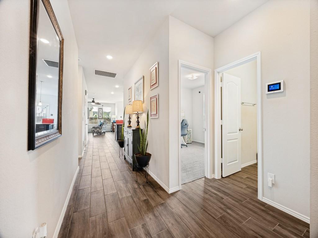 1109 Beach Boulevard - Photo 4