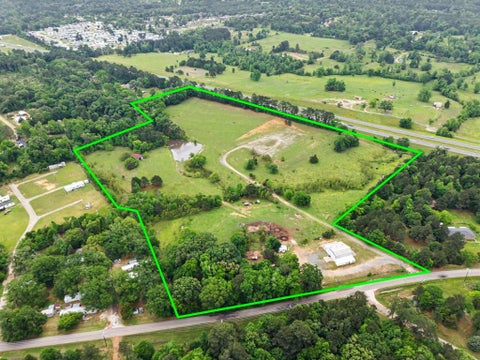 Photo of 6248 Whitehurst Drive, Longview, TX 75602 (MLS # 21421102)
