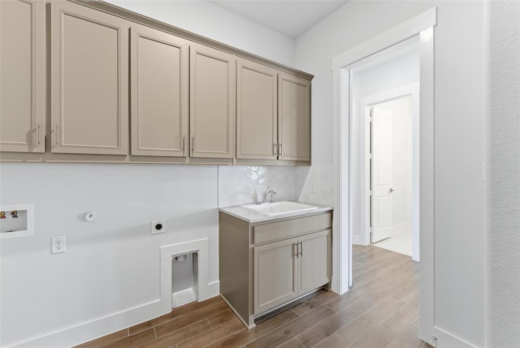 Eagle Ridge Estates - Residential