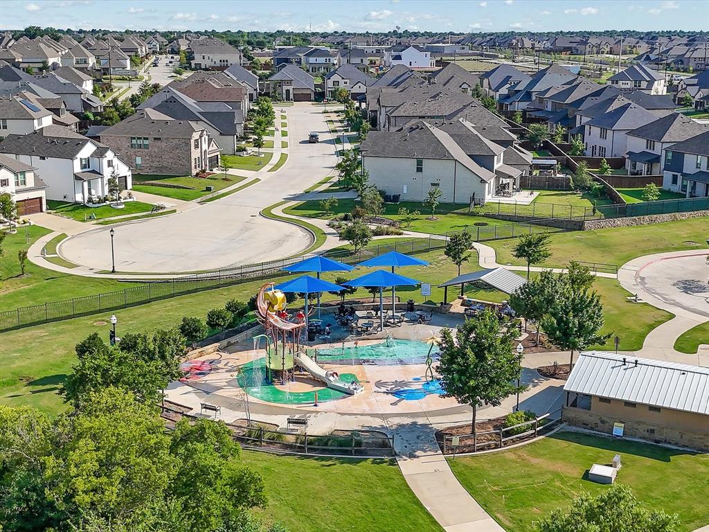 Royal Court - Residential