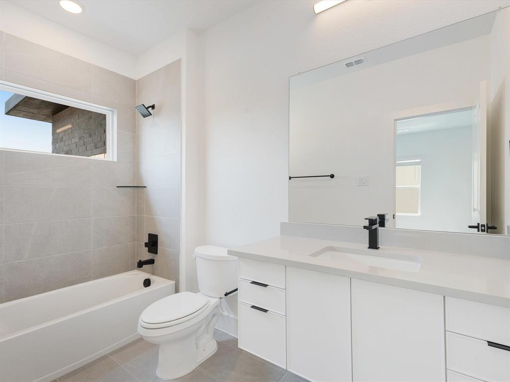 Royal Court - Residential