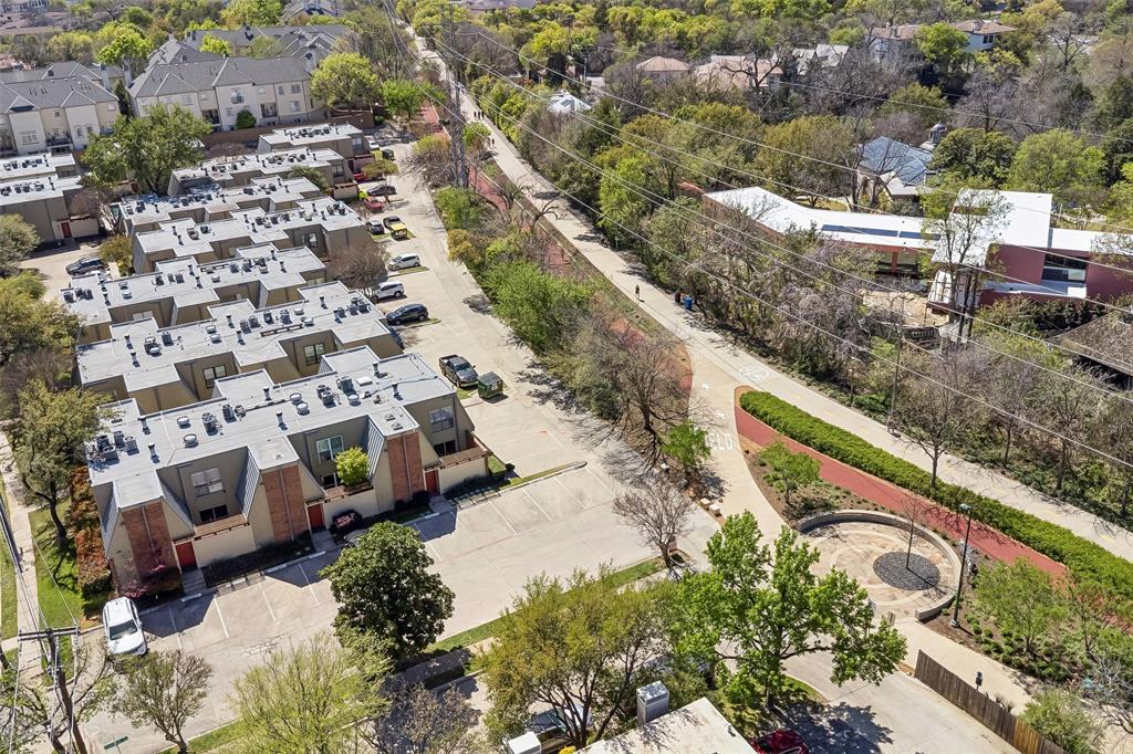 Bristle Cone Townhouse Condo - Residential